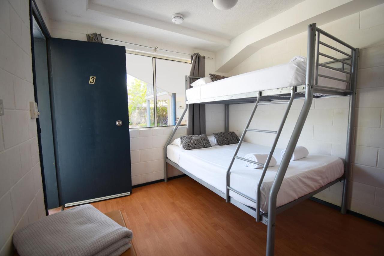 Caloundra Backpackers Exterior foto