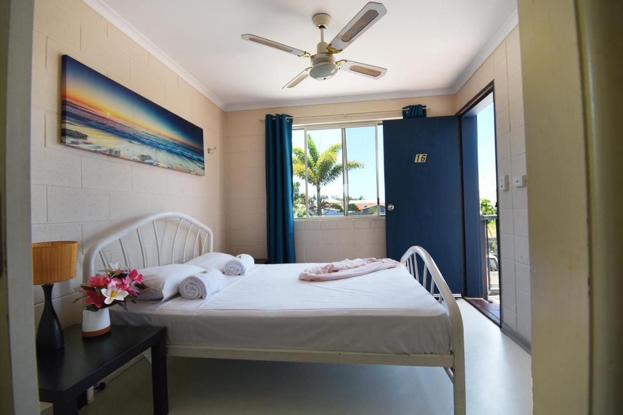 Caloundra Backpackers Exterior foto